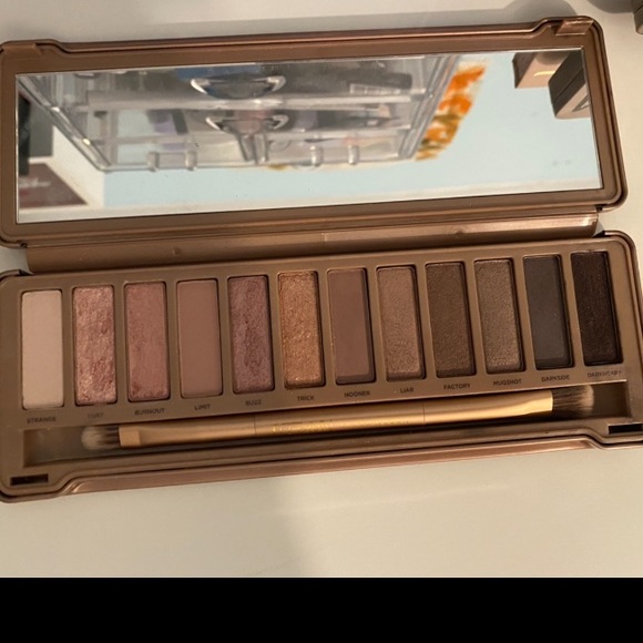 Naked 3 palette - Picture 2 of 2